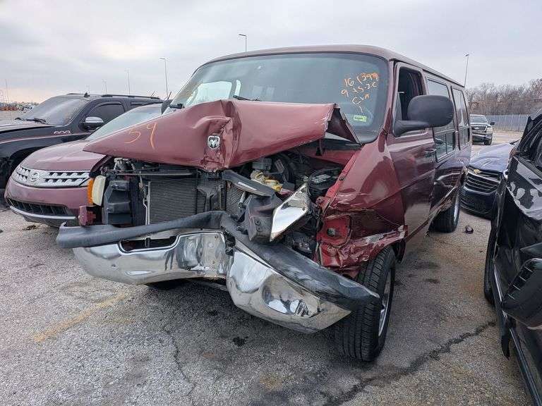 2002 DODGE RAM VAN image