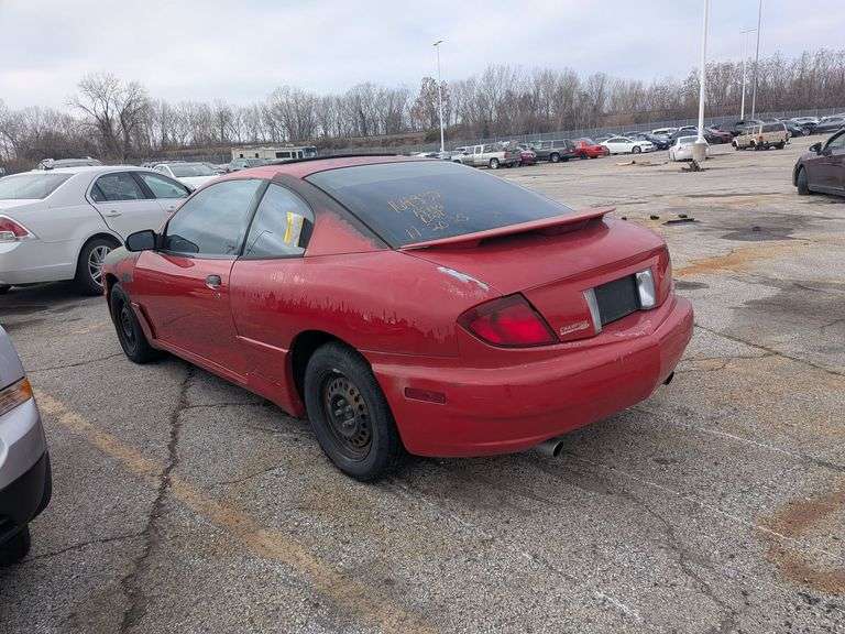 2003 PONTIAC SUNFIRE image