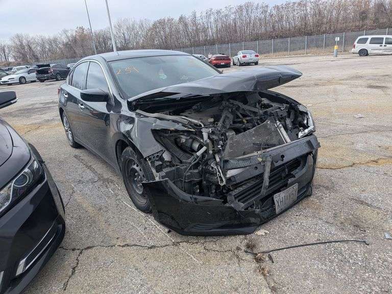 2016 NISSAN ALTIMA image