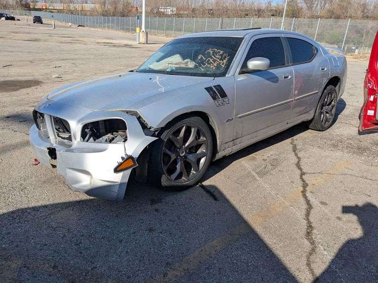 2010 DODGE CHARGER