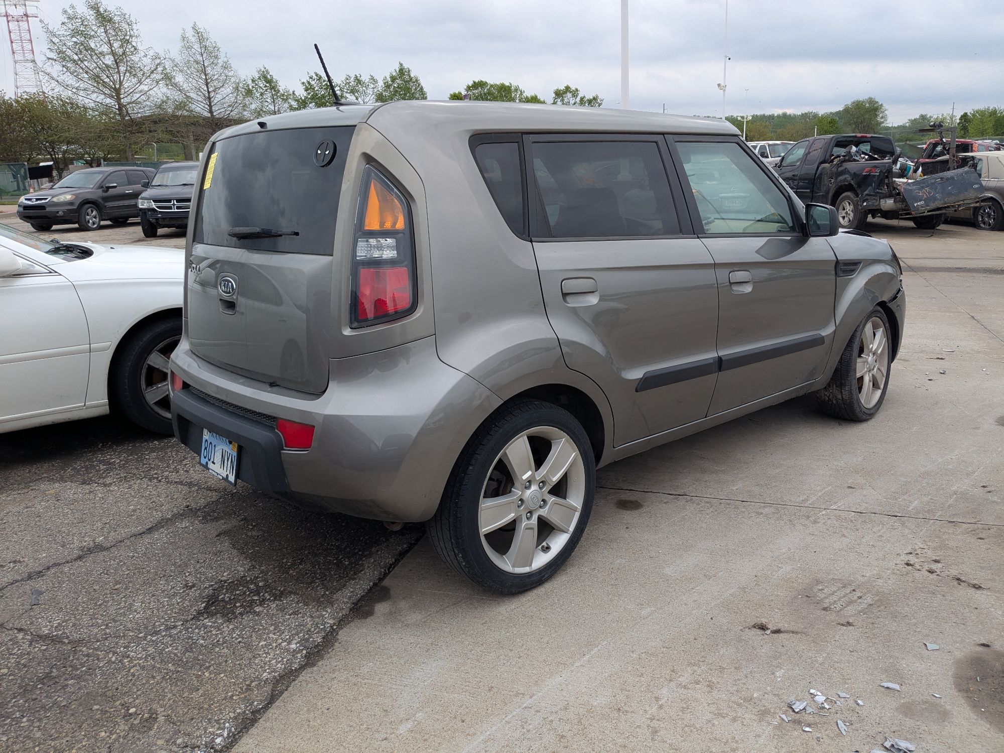 Lot image 2