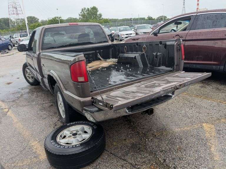 1998 CHEVROLET S-10 PICKUP