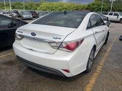 2011 HYUNDAI SONATA