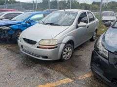2004 CHEVROLET AVEO