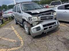 2002 NISSAN PATHFINDER