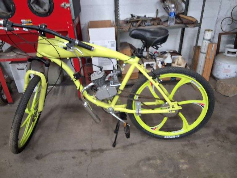 Brand new: Zeda gas powered bicycle never ran image