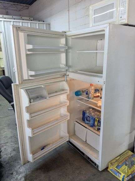 Kenmore Coldspot Refrigerator and GE Micro