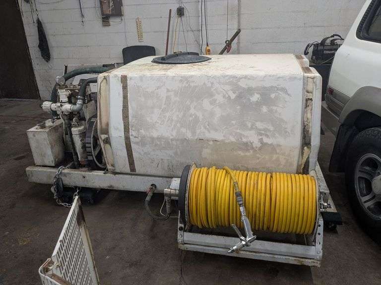 John Bean FMC 30 GPM pump, 25 HP Kohler new completely rebuilt image