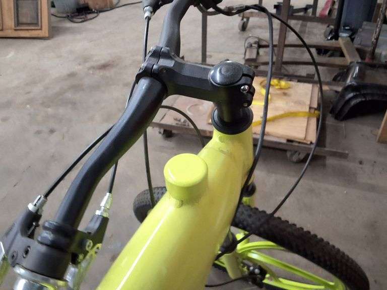 Brand new: Zeda gas powered bicycle never ran