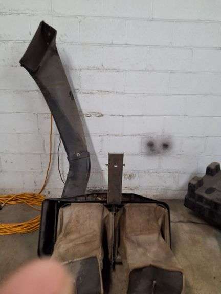 Rear mounted John bagging unit