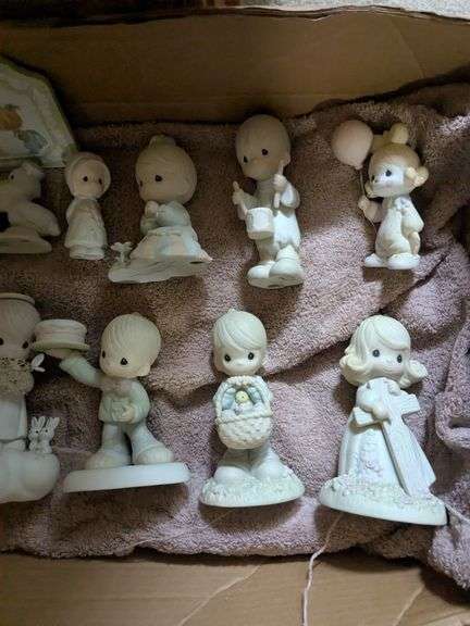 Precious moments figurines (no boxes)