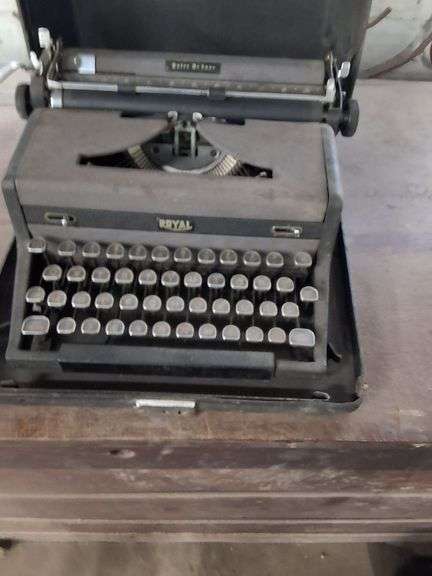Vintage Royal typewriter and case