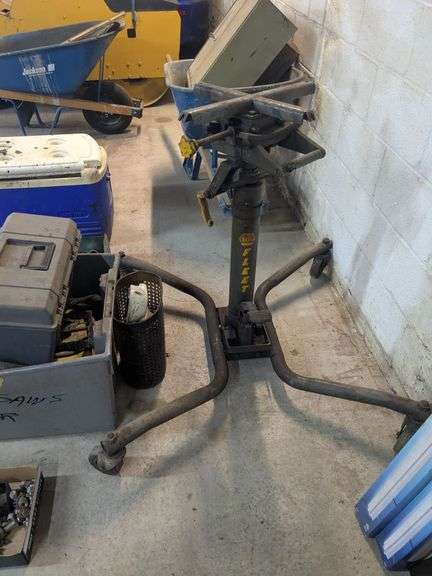 Nappa Fleet transmission jack