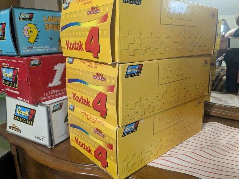 3 Revell 1:18 scale diecast replica cars: Kodak 4