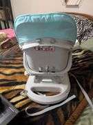 Baby booster seat
