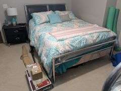 4 piece Ashley furniture queen size bedroom set