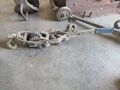 Rail dolly