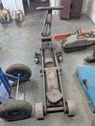 Walker 10 ton floor jack