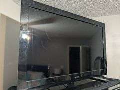 Apex 40" TV