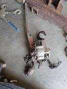 Rail dolly