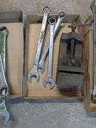 Set of 3 large wrenches
