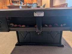Minnesota Fats Marquis pool table