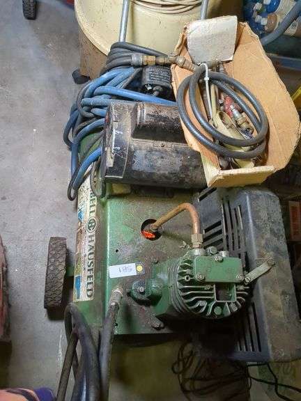 Campbell & Hausfeld air compressor