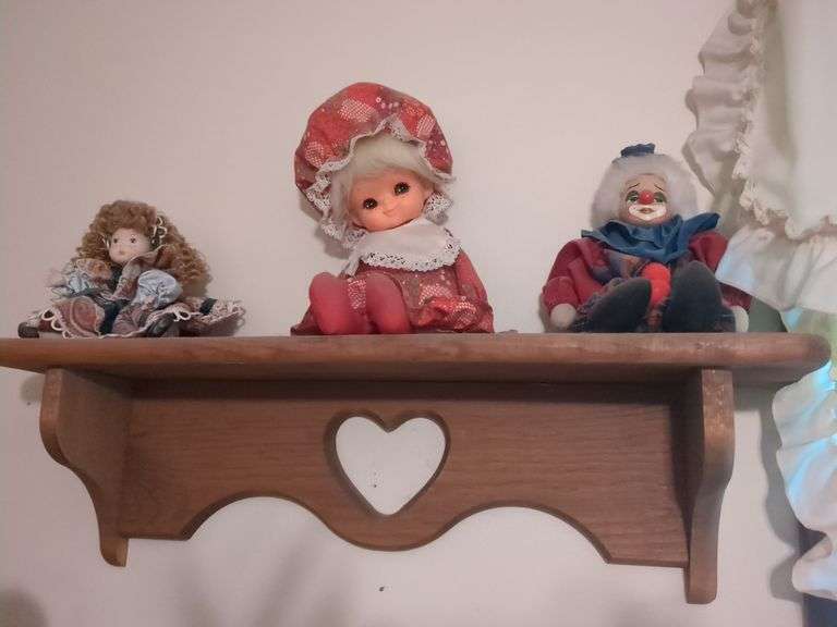 Items on wall:3 paintings and small shelf