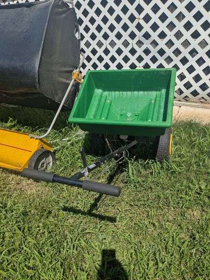 John Deere seeder image