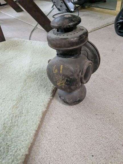 1930s German railroad handheld lantern