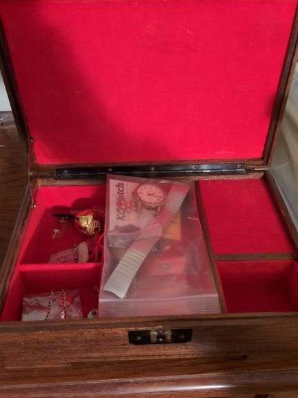 Jewelry box, Electrical cord, flashlight and vintage genral electric iron