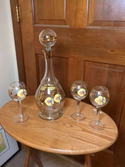Glass floral decanter w/ 3 matching glasses