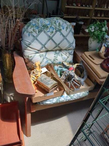 Outdoor wooden two seat bench with middle table, wooden recliner lawn chair