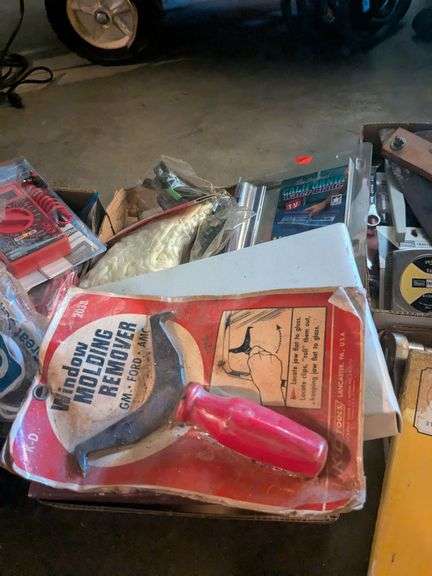 Pilot bearing puller P4876, California water blade, basketball net, misc image