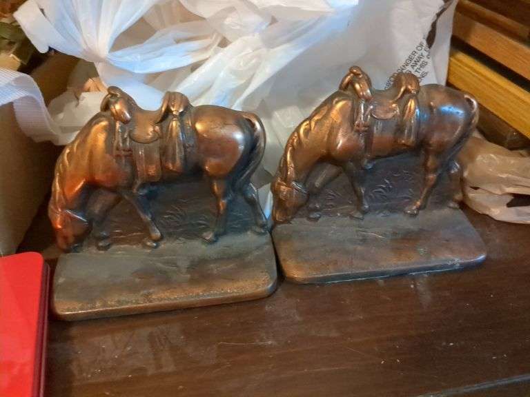 Picture frames, horse bookends, travel spirograph and misc.