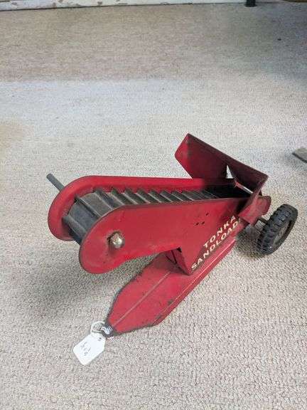 1963 Tonka sand loader image