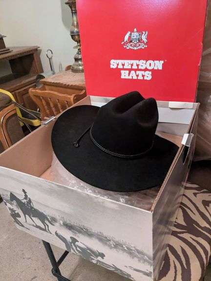 Stetson hat in box image