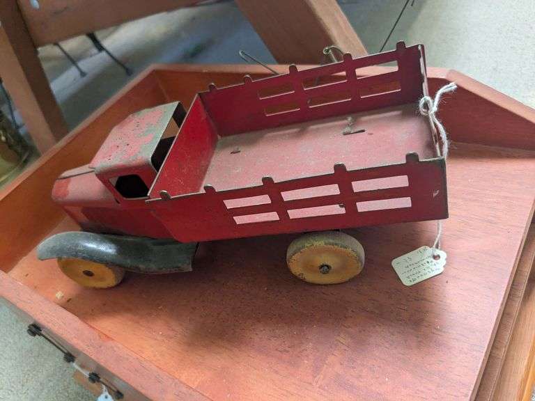 1940s Wyandotte stake truck pressed steel farm image