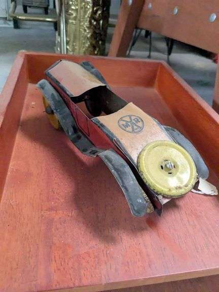 Marx Toys 1920s toy car tin windup rex racer