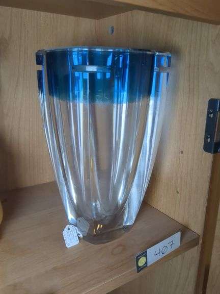 Waterford 10" glass vase image