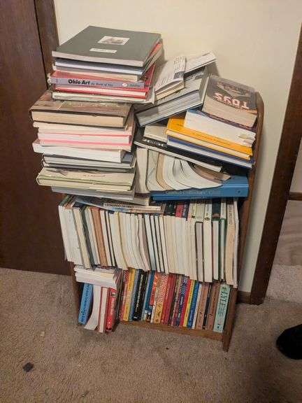 Books and shelf image