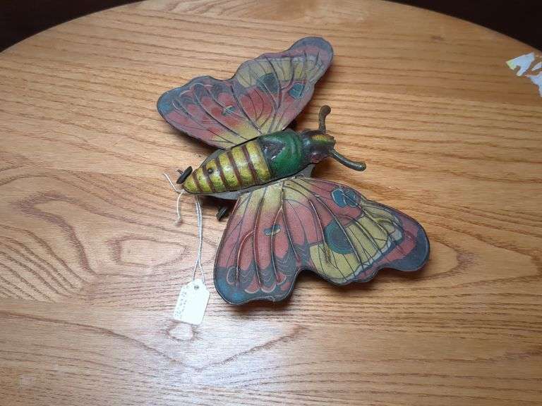German Drgm Tin Litho windup butterfly image