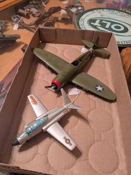 Metal P37 Thunderbolt #76316 toy airplane, Schuco micro jet 1950s windup image