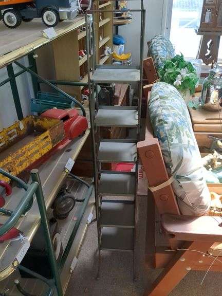 Wooden 3 drawer sliding file, 2 decorative metal stands, large metal vase