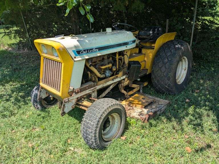 International Cub Low-boy 154 tractor image