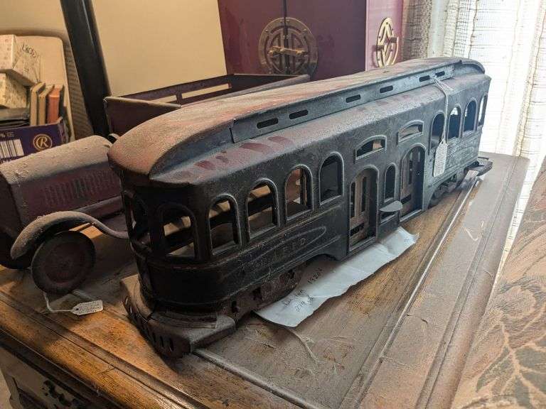 Dayton trolley car 1920s image