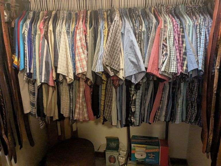 Short sleeve button up shirts image