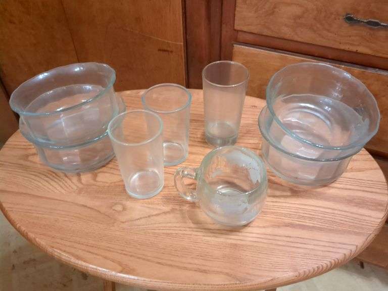 Juice glasses and glass bowls