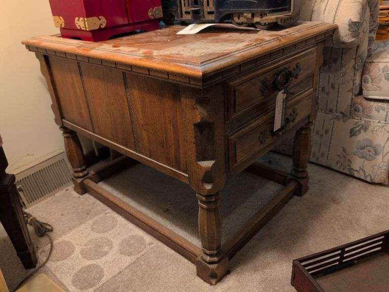 Side table (21" x 21" x 27")