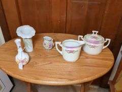 2 Vases, matching sugar and creamer, small creamer
